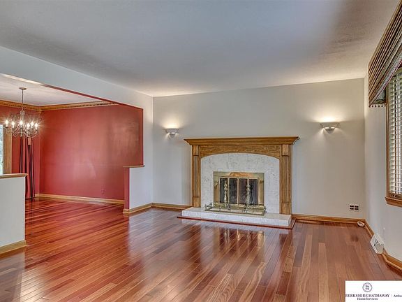 5th image of 12405 Pinewood Dr