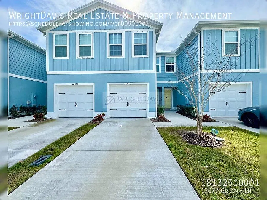 Beautiful 3/2.5 townhome in New Port Richey! — Photo 1