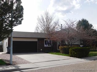 5120 Timberline Rd, Cheyenne, WY 82009