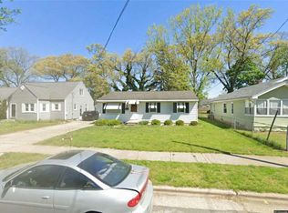 145 Holly St SW, Wyoming, MI 49548