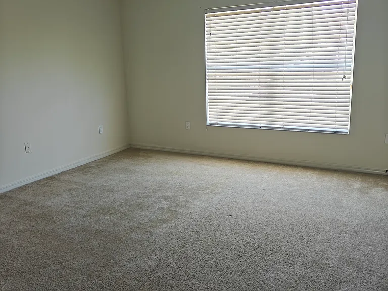 1050 Sleepy Oak Dr — Photo 6
