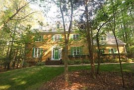 1st image of 118 Wisteria Dr