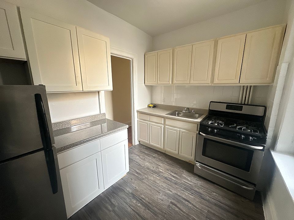 1st image of 41-42 44th St #G