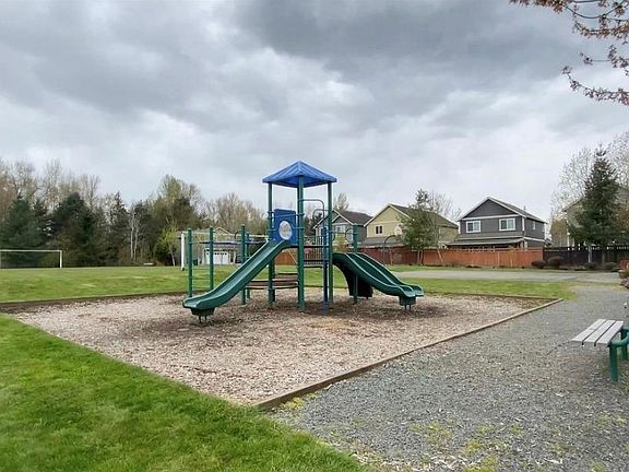 3rd image of 14668 50th Ave NE