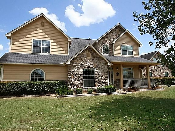  Beautifully appointed stone elevation