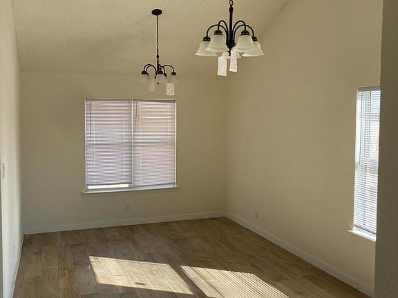 2nd image of 1424 Coronel Dr