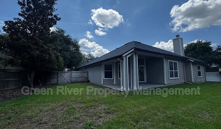 338 Bridgestone Ct — Photo 35