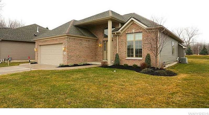 1st image of 74 Forestlake Dr