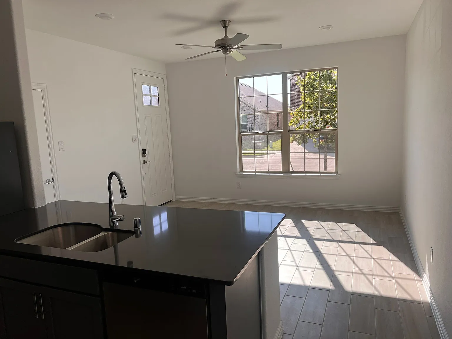 8316 Catalpa Ln — Photo 2