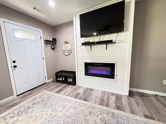 4th image of 130 Bobbye Ln