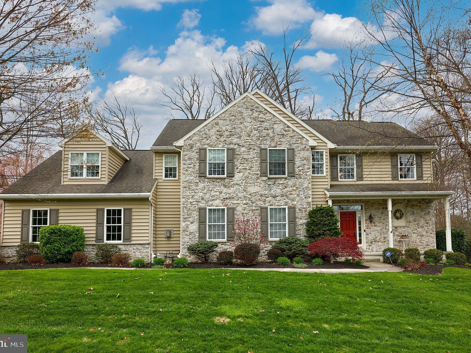 3 Twin Oaks Holw, Lancaster, PA 17601 Zillow