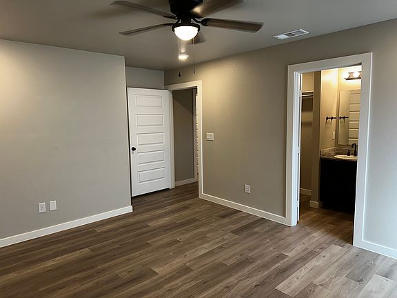 5th image of 424 Staghorn Dr
