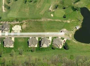 Fairway Pl NW, Warren, OH 44483