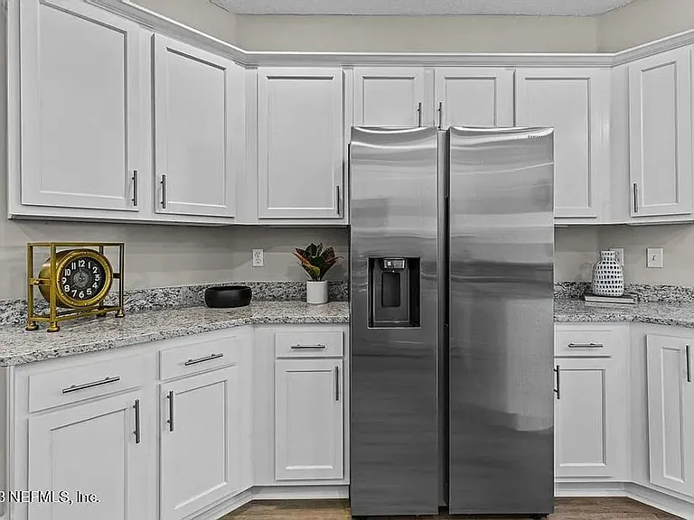 2909 Piedmont Manor Dr — Photo 2