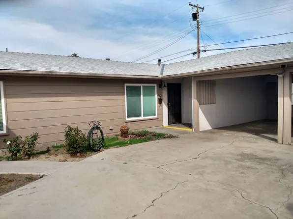 2044 Mayfair Dr W, Fresno, CA 93703