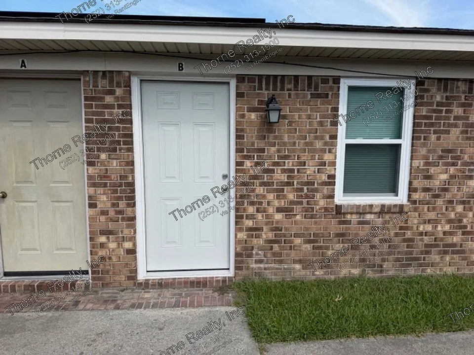 117 Photinia Ct #B