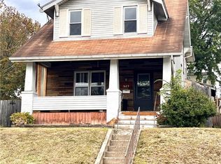 529 Elwyn Ave, Springdale, PA