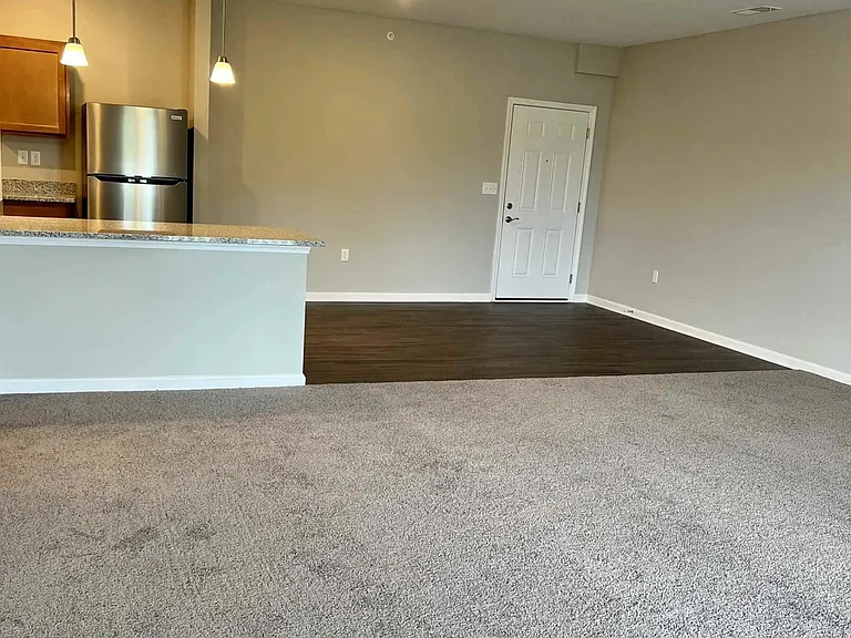 Cardinal Ridge Apartments — Photo 11