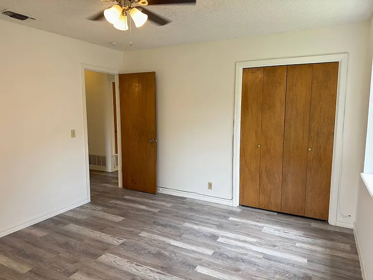 5507 Hooper Dr — Photo 21