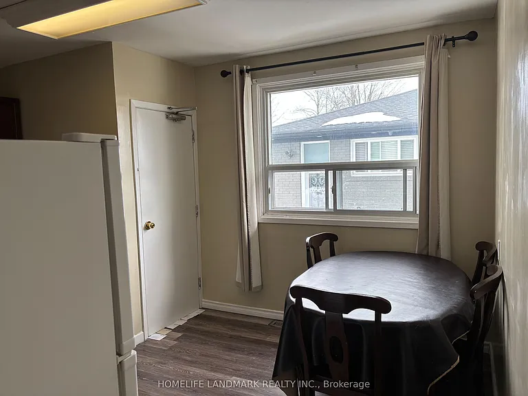 145 Tulloch Dr #MAIN FLOOR — Photo 10