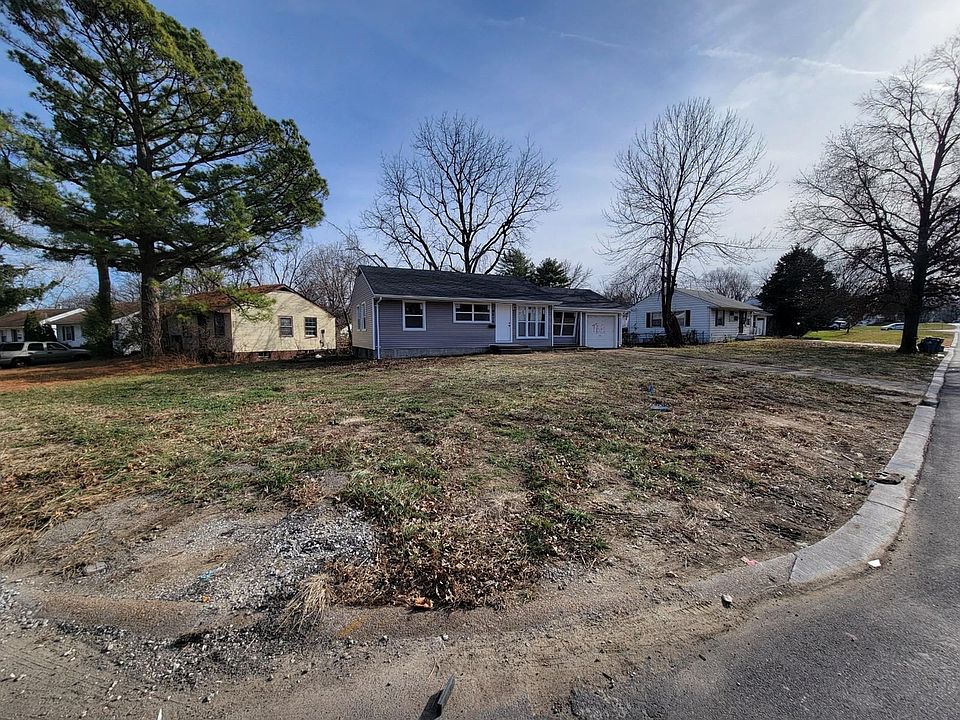 1st image of 10416 Renfrew Dr