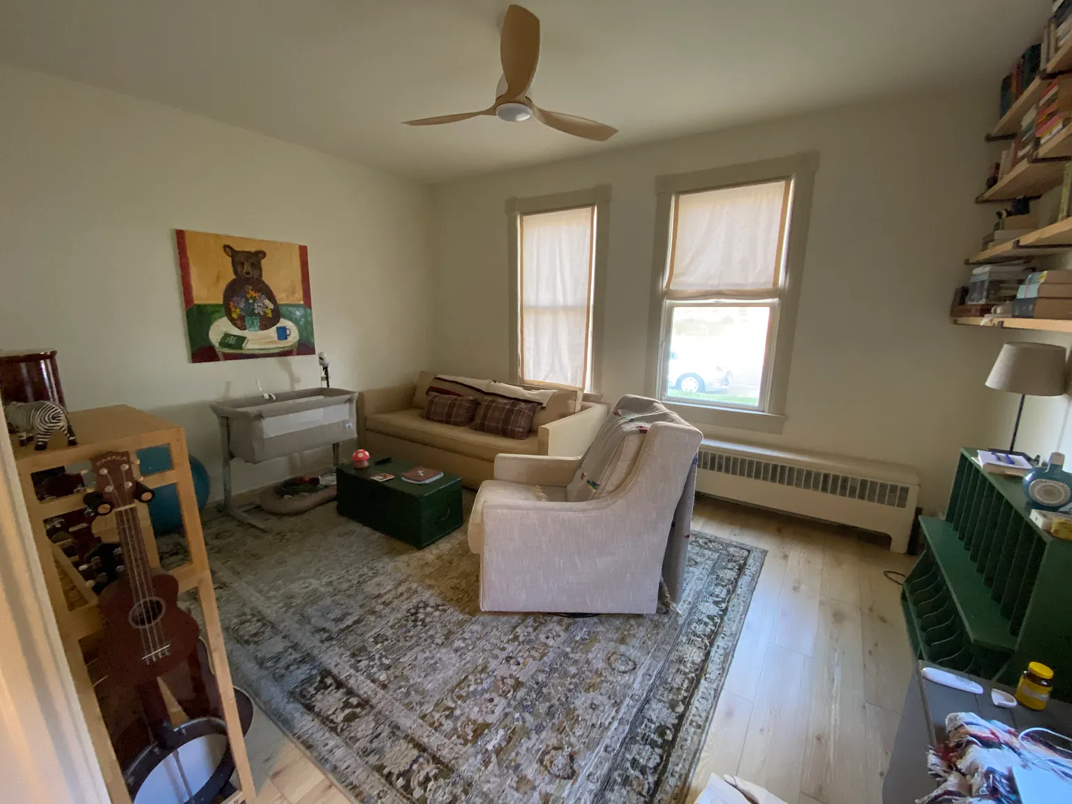 2 bed, 900 sqft, $1,300 — Photo 3