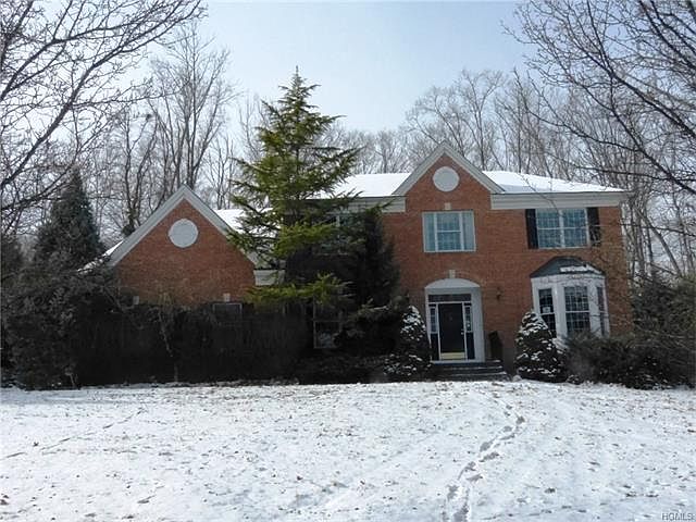 1st image of 21 Zachary Taylor St