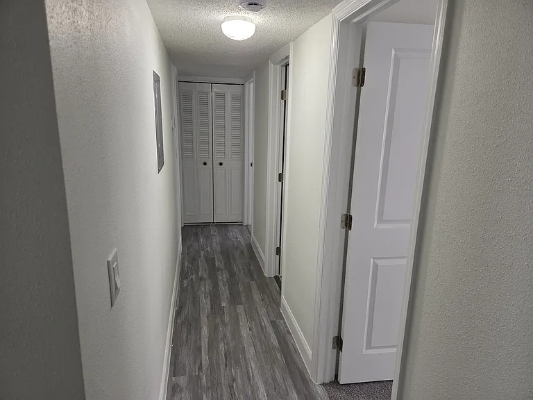 22333 Edgewater Dr — Photo 3