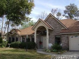 917 George Hecker Dr, South Daytona, FL 32119