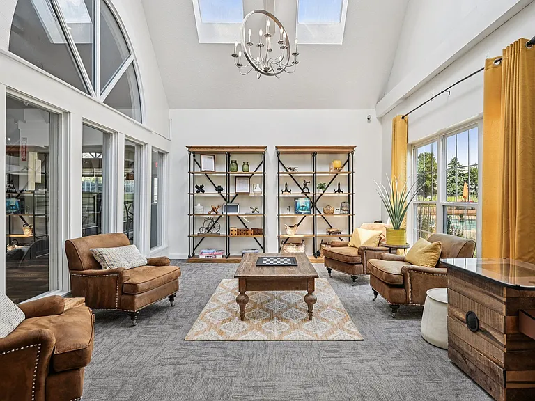 Island Club — Photo 2