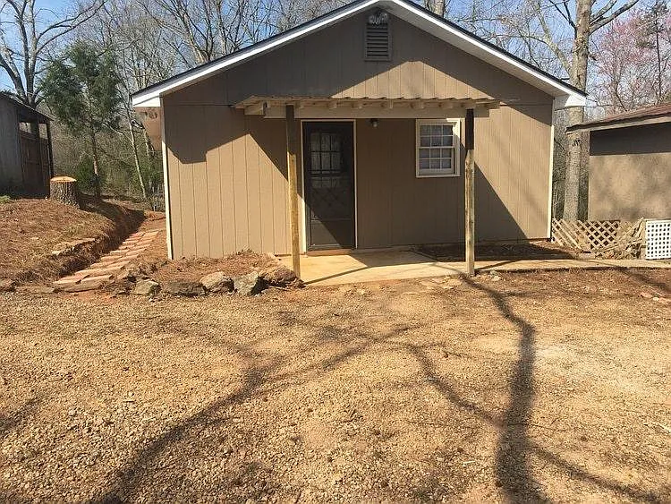 2 bed, $1,400 — Photo 2