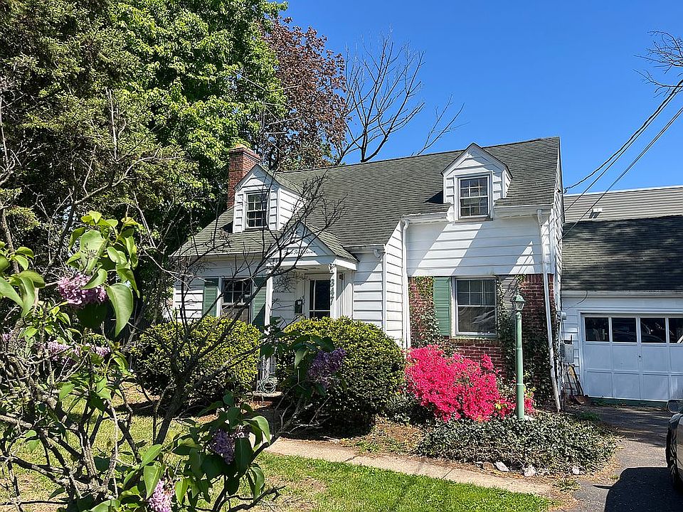 1st image of 347 Cedar Grove Ter