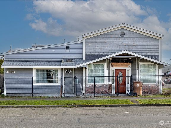 2nd image of 4339 Yakima Avenue