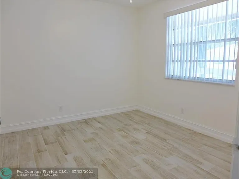 911 Twin Lakes Dr #3-N — Photo 51