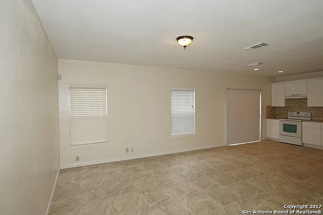 12816 Huntsman Lake Dr — Photo 4
