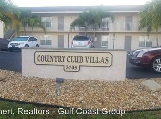 3705 Country Club Blvd APT 07, Cape Coral, FL 33904