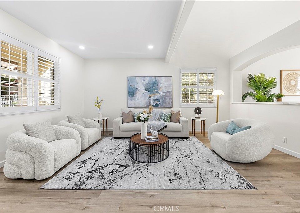 1st image of 315 Lance Ct