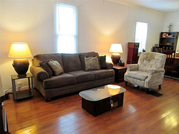 5th image of 834 Hale Ave