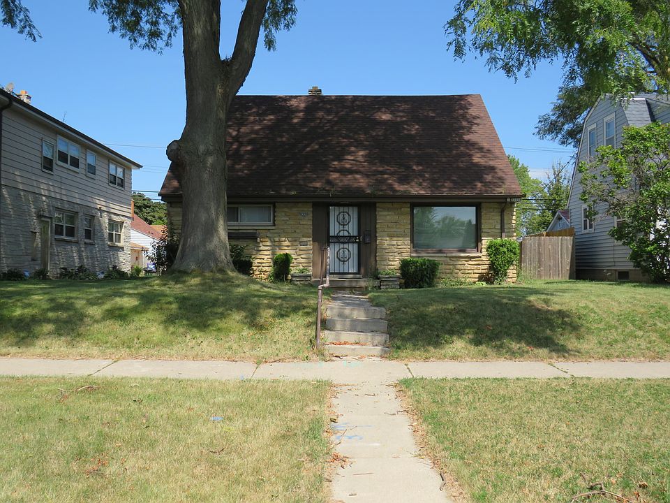 1st image of 8220 W Congress St