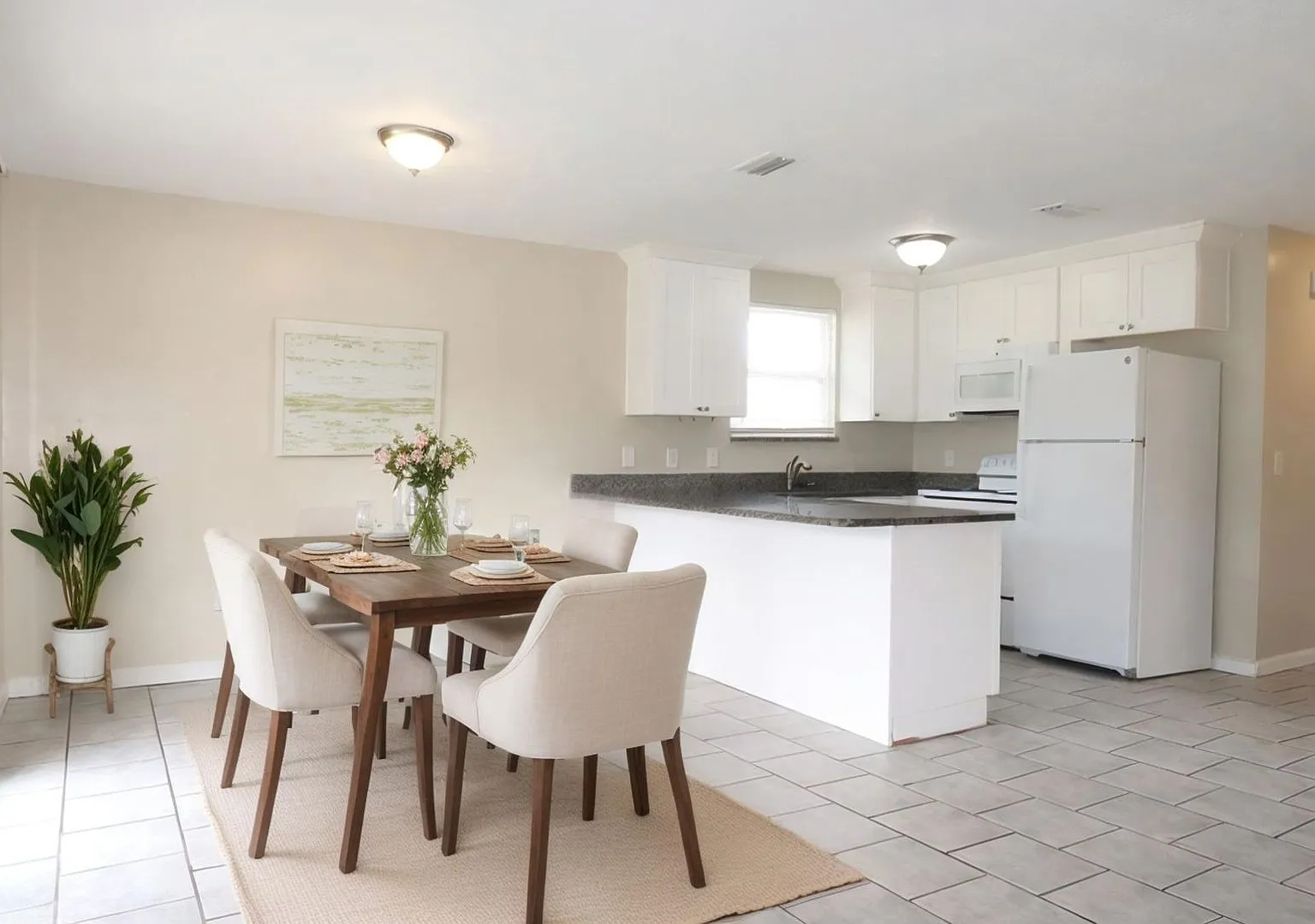 2 Bedroom, 2 Bathroom Home for Rent in Ruskin! — Photo 4
