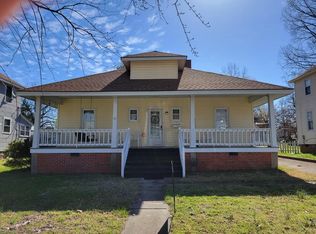 322 Monroe St, Roanoke Rapids, NC 27870