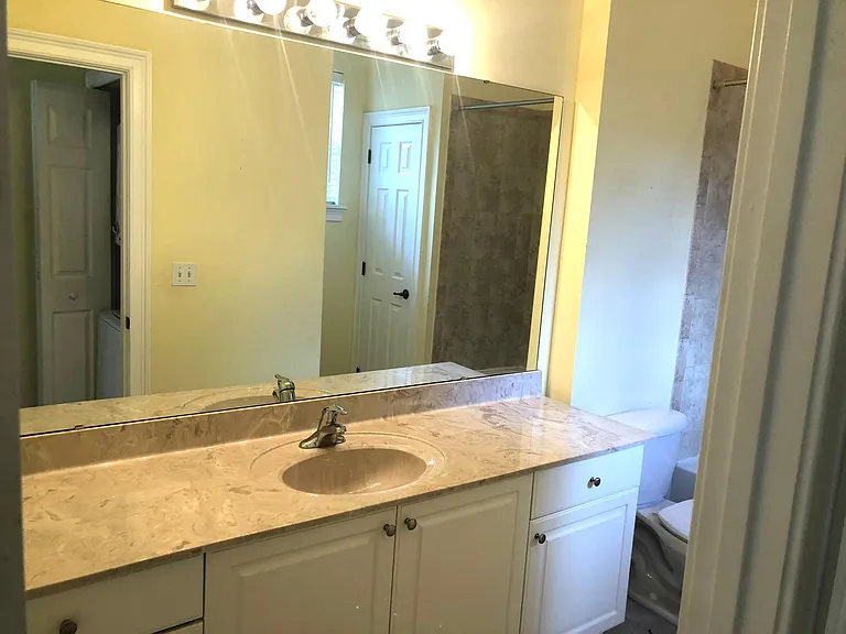 1368 Lake Baldwin Ln #C — Photo 7