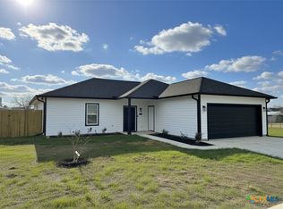 205 Haller St, Yoakum, TX 77995