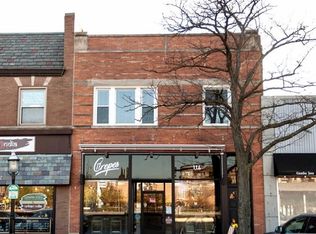 114 Main St APT 2, Park Ridge, IL 60068