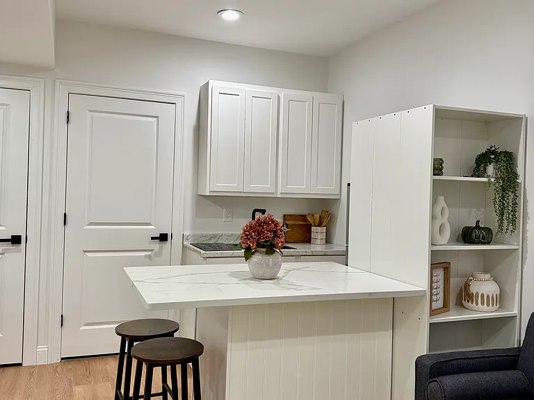 55 Foster Rd #B — Photo 2