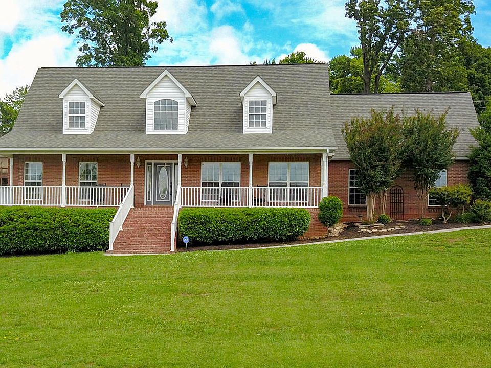 1st image of 3037 S Hampton Way