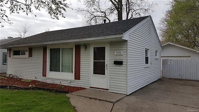 1st image of 35720 Hazelwood St