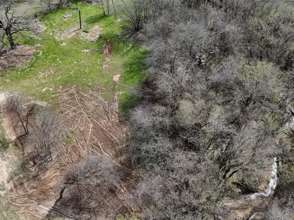 650 E Browder Cir, Azle, TX 76020