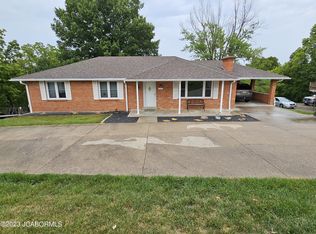 113 Tomahawk Rd, Jefferson City, MO 65101