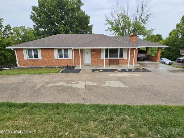 113 Tomahawk Rd, Jefferson City, MO 65101